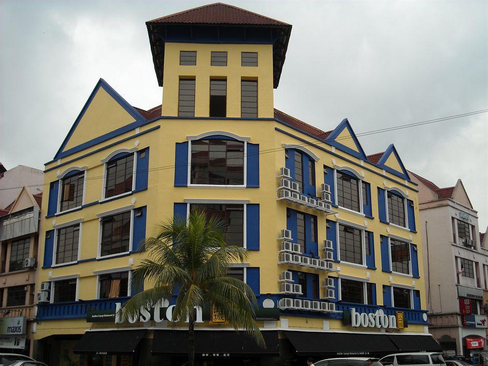 Oyo 176 Hotel Q Inn Petaling Jaya Eksteriør billede